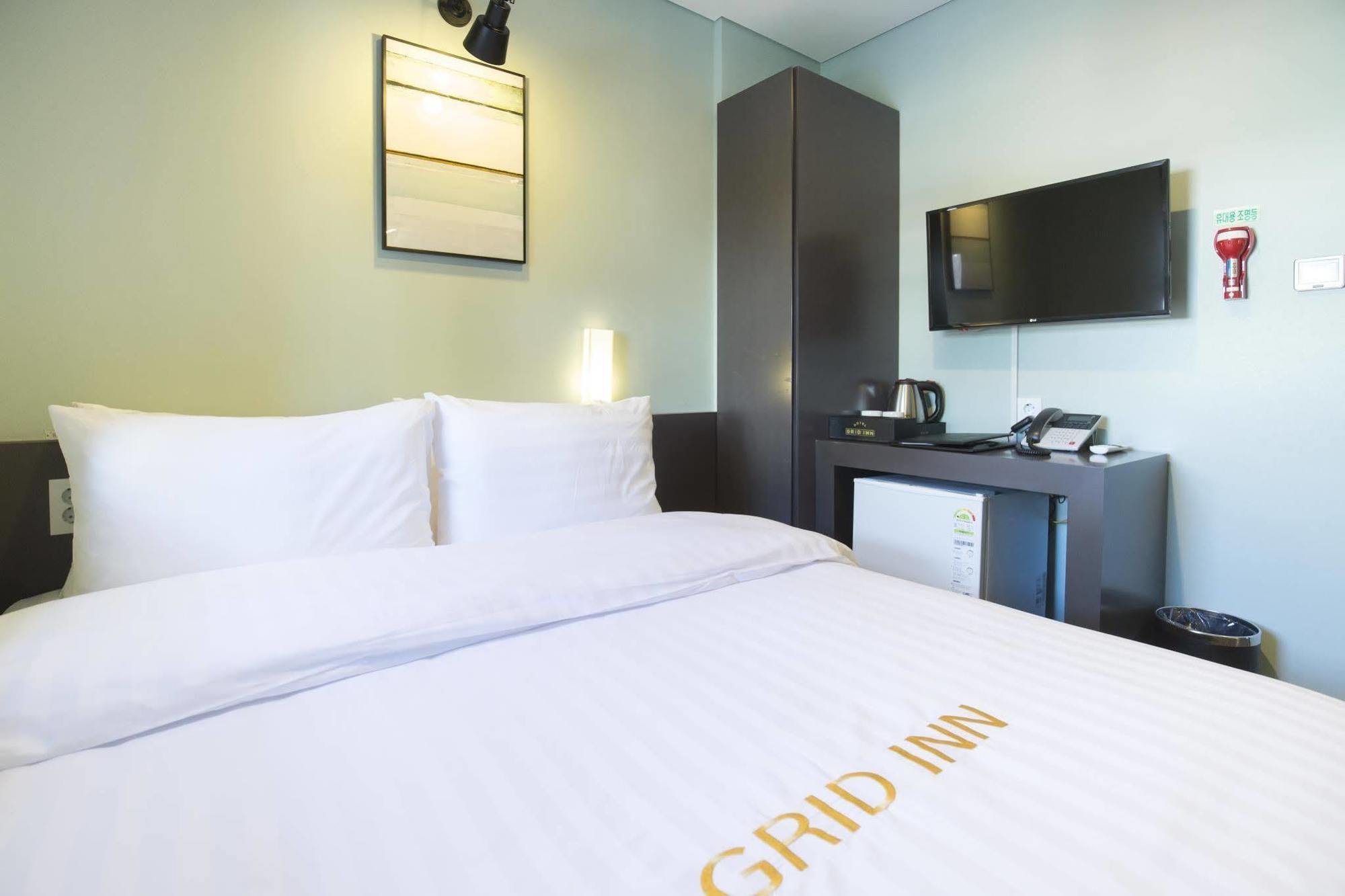 Grid Hotel 3*